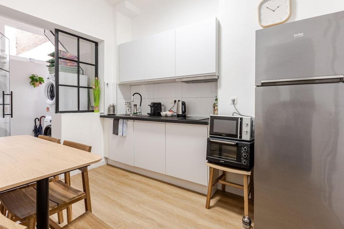 Cosy Appartement Met Tuin In Centrum Antwerpen Gratis Parking Free Parking! Exteriör bild
