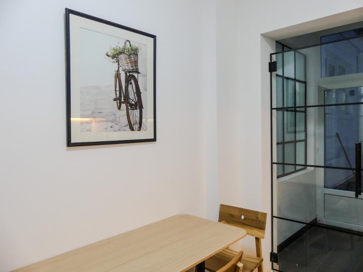 Cosy Appartement Met Tuin In Centrum Antwerpen Gratis Parking Free Parking! Exteriör bild